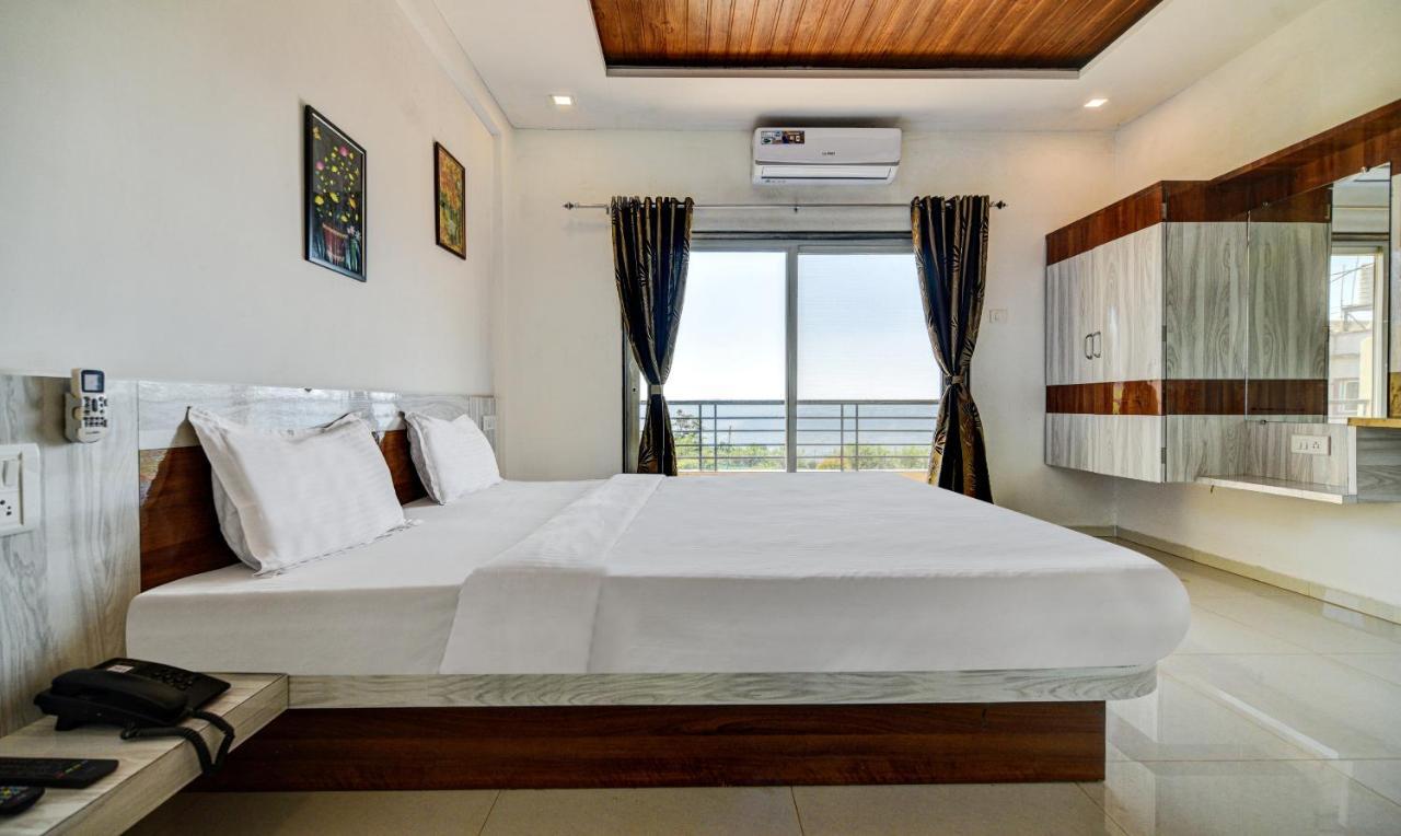 Aditya Hill View Inn Mahabaleshwar Ngoại thất bức ảnh
